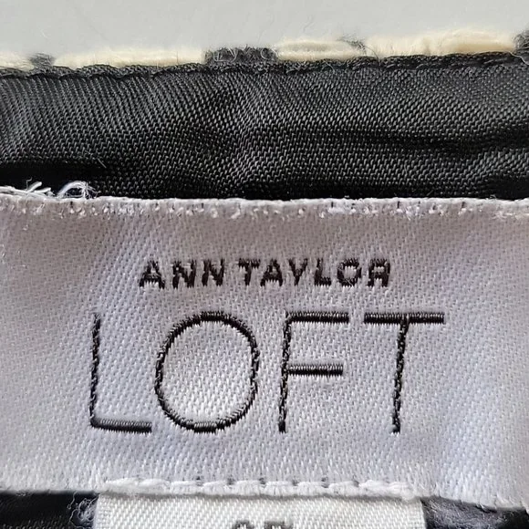 LOFT Wool Blend Black & Cream Hounds Tooth Skirt Size 8P - Picture 5 of 8